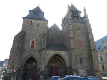 2-Saint-Brieuc, la cathédrale Saint-Étienne (cliché Éric Denet, 2015) 